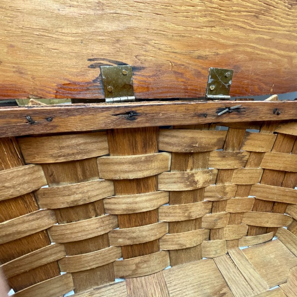 GVUC Vintage 1950s Woven Wood Picnic Basket/Hamper, 2-Handle, 18" x 11" x 8" - Picture 13 of 16